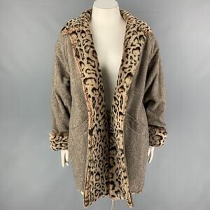 Vintage BILL BLASS Size One Size Grey Brown Animal Print Coat
